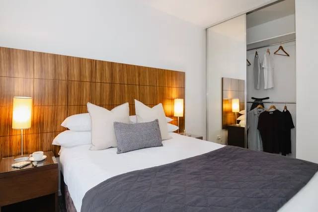 2 Bedrooms, Adjoining, Apartment، Punthill Knox 8/10