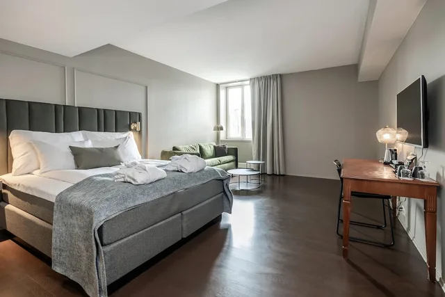 Superior, Twin Beds, Home Hotel Bryggen 4/10