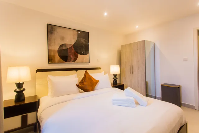 1 Bedroom, Apartment, Accra Luxury Apartments Cantonments (Ex A-Lux Apartments) 4/10