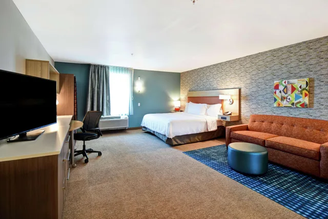Studio, Home2 Suites by Hilton Victorville, CA 2/3