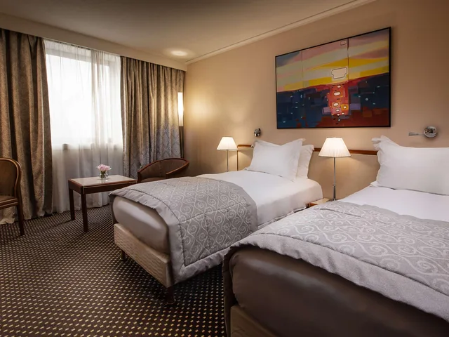 غرفة سوبيريور بسرير مزدوج بإطلالة على المدينة، Sofitel Algiers Hamma Garden 1/5