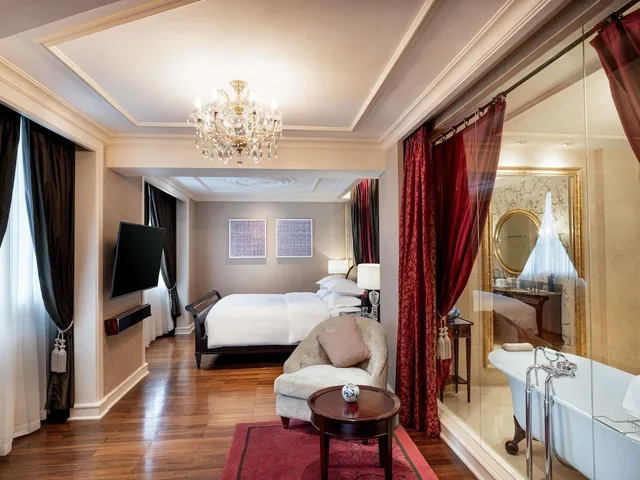 Grand, Prestige, Suite, King Bed, Opera Wing، Sofitel Legend Metropole Hanoi Hotel 1/6