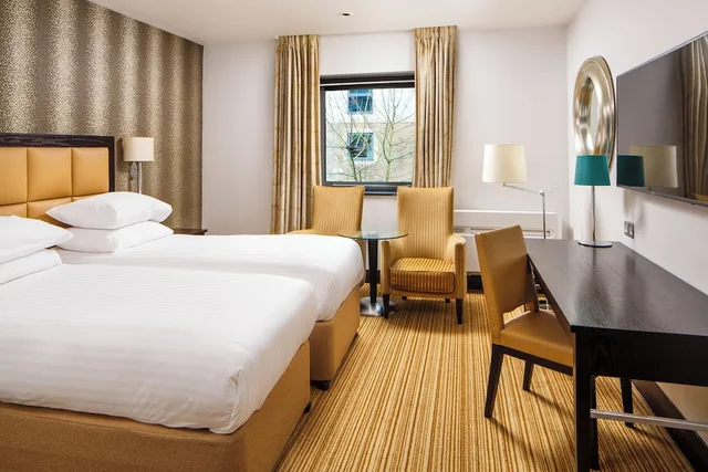 غرفة كلاسيكية بسريرين منفصلين، Nottingham Belfry Hotel & Spa 2/3