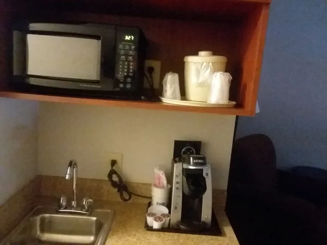 غرفة قياسية بسرير كوين، Holiday Inn Express Hotel And Suites Lake Placid 1/1