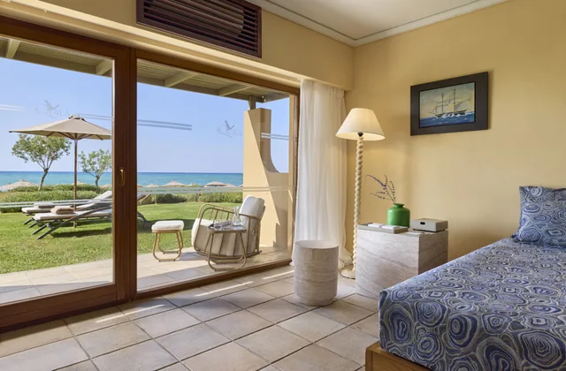 Suite, Beach Front, Aquila Rithymna Beach 2/5