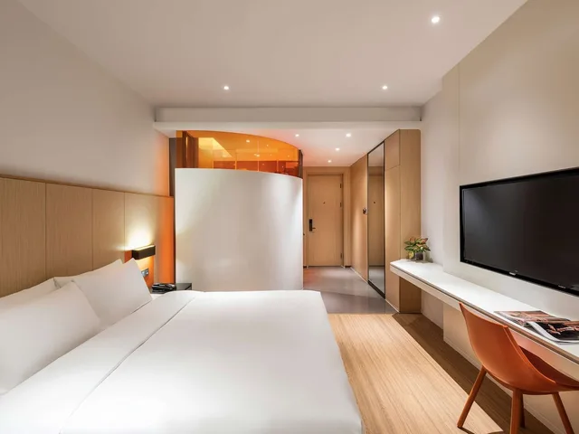غرفة قياسية بسرير كينج، Mercure Nanjing Olympic EXPO 4/7