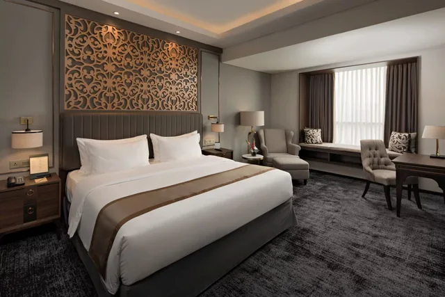 غرفة تنفيذية، Sutasoma Hotel 1/2