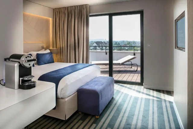 Garden Suite، Thalazur Cabourg 1/3