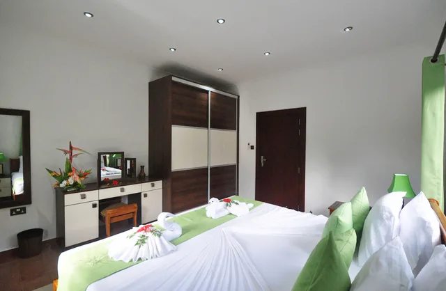 شقة بسرير كينج وسريرين منفصلين بغرفتي نوم، Yasad Luxury Beach Residence 5/8