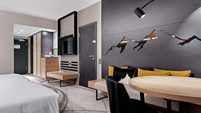 غرفة بسريرين منفصلين، Hilton Munich Airport 4/8