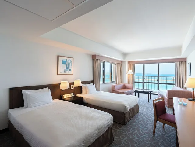 Deluxe, Twin Beds, Ocean View, Corner, Hotel Atoll Emerald Miyakojima 1/2