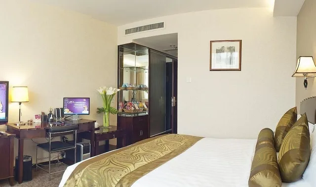 Holiday Inn Express Jinan Quancheng Square by IHG، جينان 11/50