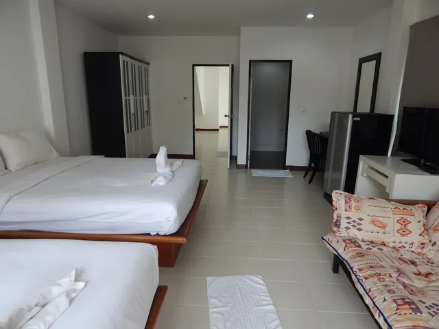 Family, 2 Queen Beds, Jinta Andaman 1/5