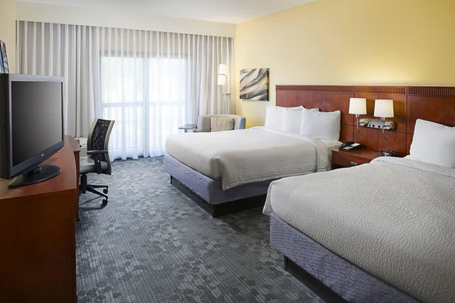 غرفة بسريرين مزدوجين، Courtyard Memphis Airport 2/6