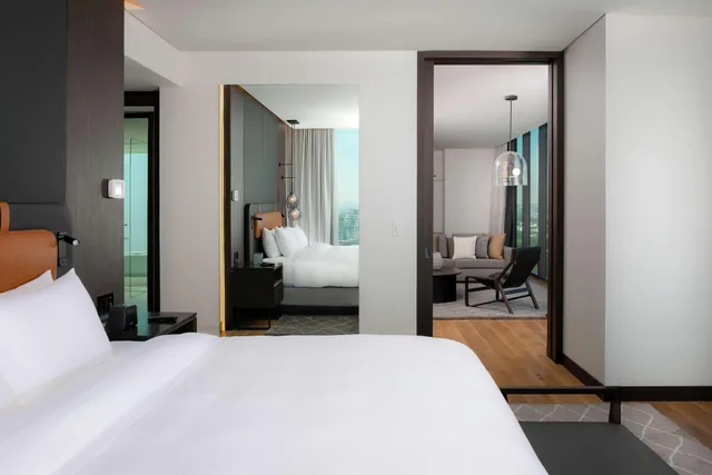 جناح رئاسي بسرير كينج، Hilton Guadalajara Midtown 1/3