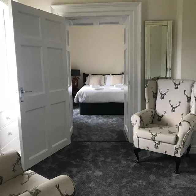 Junior Suite, Wortley Hall 4/7