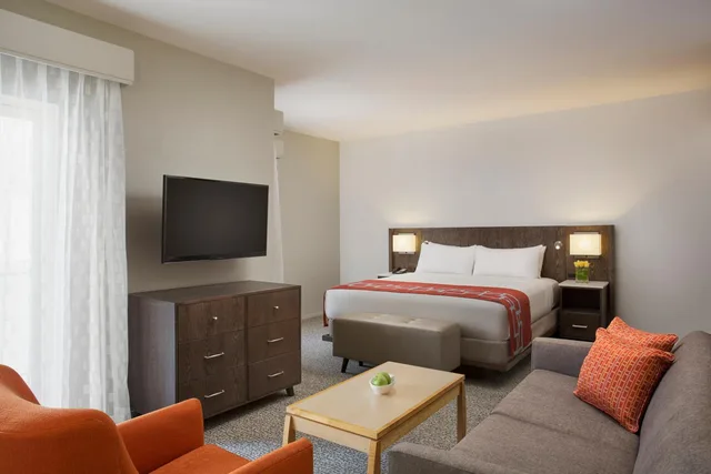جناح بسرير كينج، Corporate Inn - Sunnyvale 4/7