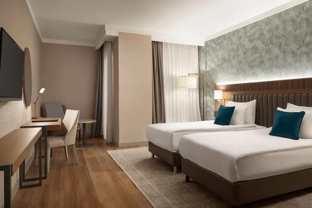 Room, Twin Beds, City View, Sofa, Ramada Encore by Wyndham Konya Karatay 4/9
