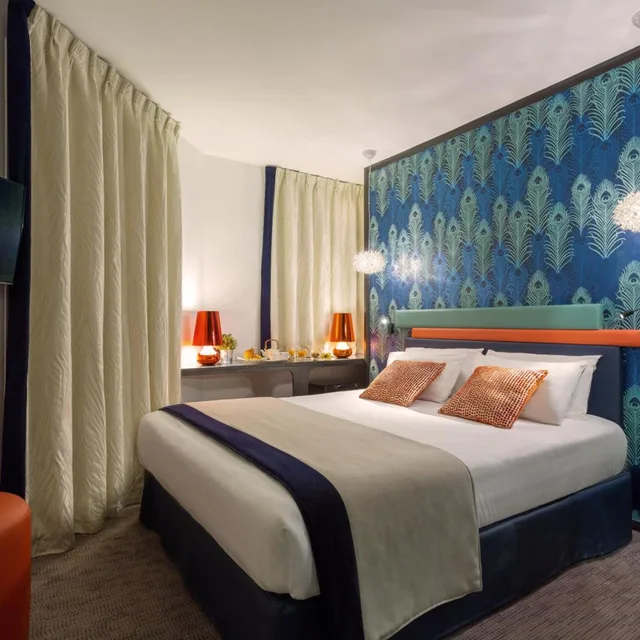 غرفة ديلوكس بسرير مزدوج مع أريكة، Hotel Yllen Eiffel 6/10