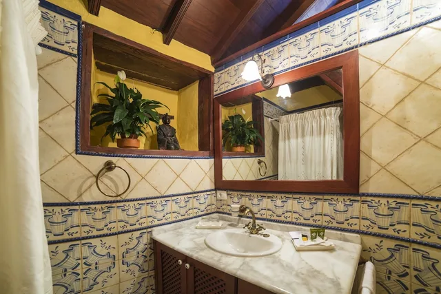 غرفة قياسية بسرير فردي، HOTEL EMBLEMATICO SAN MARCOS 4/4