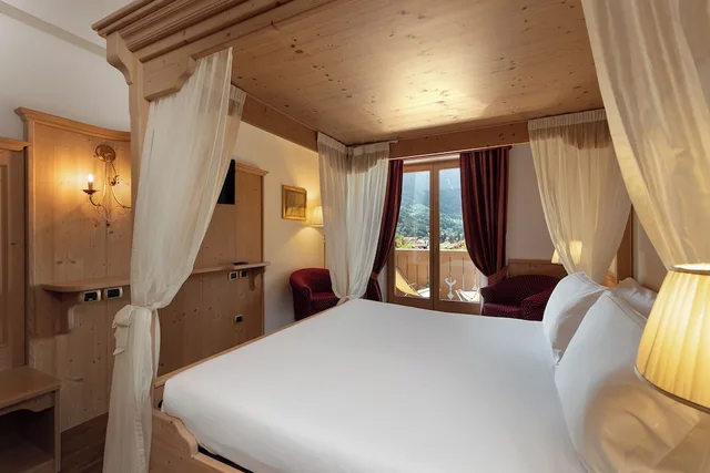جناح بسرير مزدوج مع أريكة، Beverly Hotel 2/10