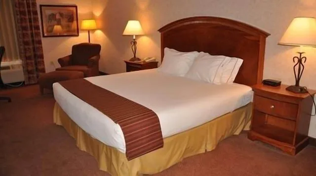 غرفة قياسية بسرير كينج، Ruidoso Mountain Inn 2/5