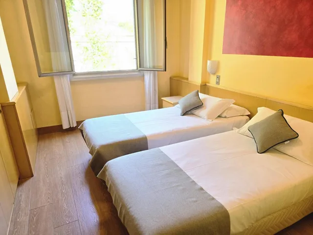 غرفة مفردة، Sant Ambroeus Hotel 15/24