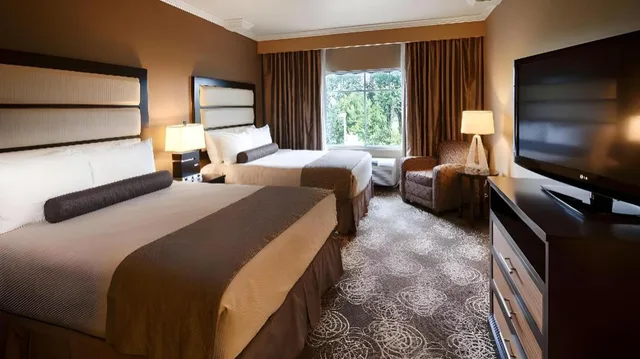 غرفة بسرير كوين، Best Western Plus Miami Airport North Hotel & Suites 5/10