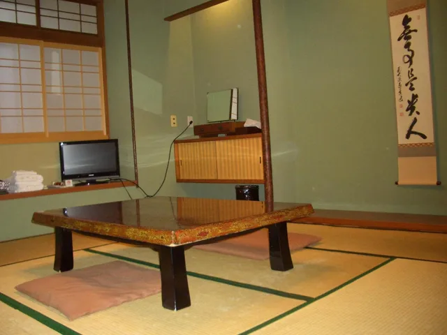 غرفة يابانية بسريرين منفصلين، Murataya Ryokan 2/2
