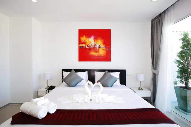 استوديو سوبيريور، One World One Home Naiharn Hotel by ZUZU 1/10