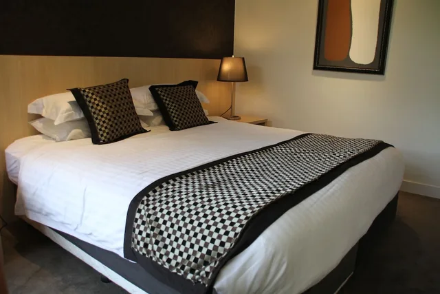 Studio, Apartment, Murphy Bed, Queen Bed، The Ridge Hotel & Apartments 1/6