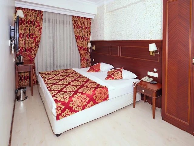 غرفة قياسية بسريرين منفصلين، Istanbul Newcity Hotel 3/6