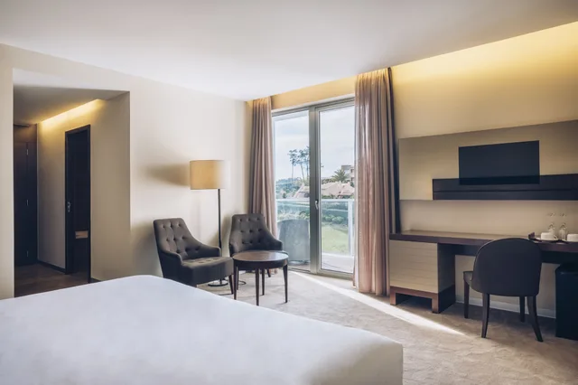غرفة بسريرين منفصلين بإطلالة على الحديقة، Iberostar Selection Lagos Algarve 2/5