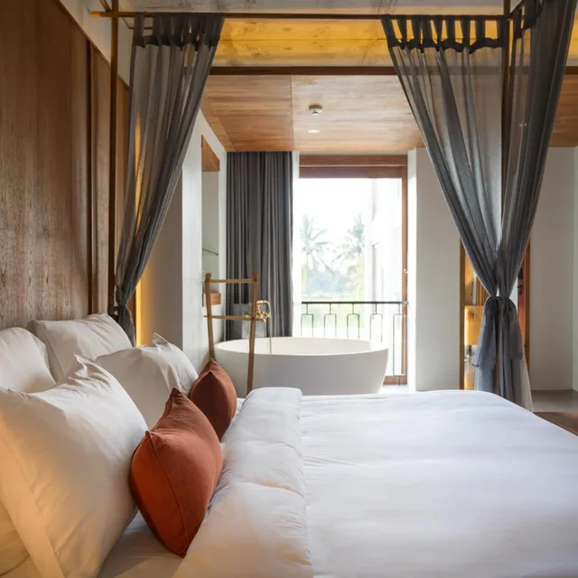 غرفة ديلوكس بسرير كينج بحوض استحمام، Hotel Gahn - SHA Plus 6/10