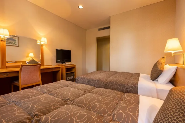 غرفة بسريرين منفصلين، Kamenoi Hotel Fukui 2/2