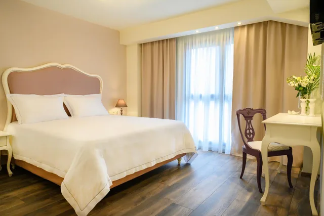 جناح عائلي ديلوكس، Emerald suites 2/6