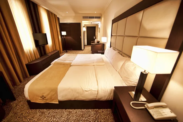 غرفة ديلوكس بسرير كينج، National by Stellar Hotels, Yerevan 4/8