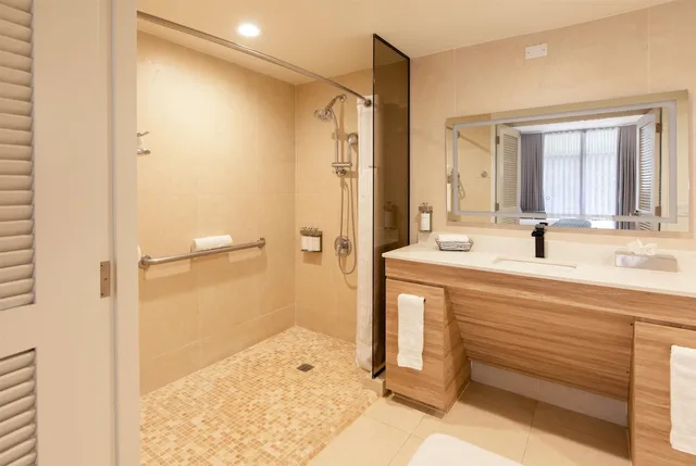 Collection, Suite, King Bed, Resort View, Wyndham Palmas Beach & Golf Boutique Resort 4/6