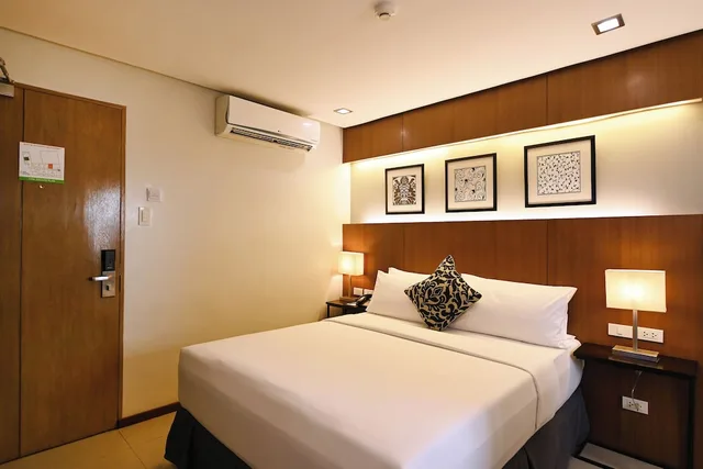 غرفة سوبيريور بسرير كوين، St Mark Hotel 1/7
