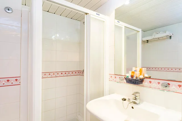 2 Bedrooms, Grand, Apartment, 4 Beds, Murphy Bed, Balcony، Duquesa Playa 6/7