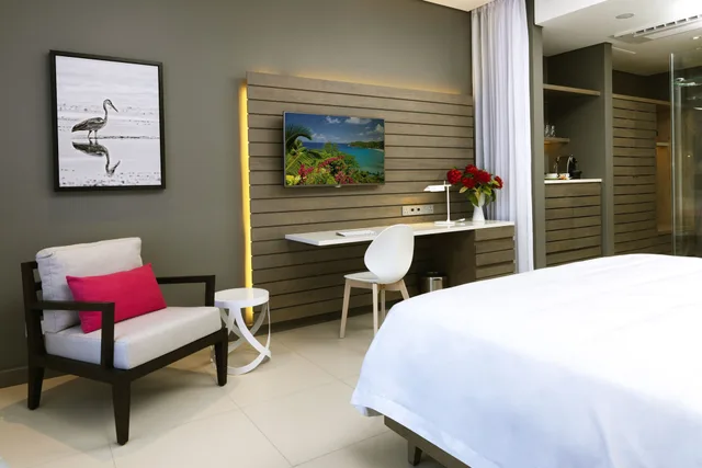 غرفة ديلوكس بسرير فردي بإطلالة على المرسى، Eden Bleu Hotel 1/3