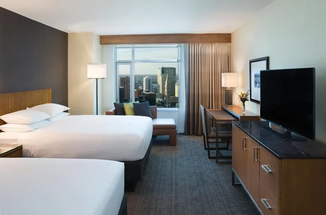 غرفة رباعية بإطلالة على الجبل، Hyatt Regency Denver 1/2