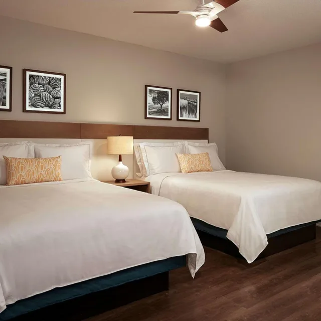 جناح بسرير كينج وسريرين كوين بإطلالة على البحر بغرفتي نوم لذوي الإعاقة، Hilton Grand Vacations Club Ocean Enclave Myrtle Beach 3/4