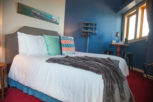 Design, Studio, Suite, King Bed، Blue Wave Inn 3/3