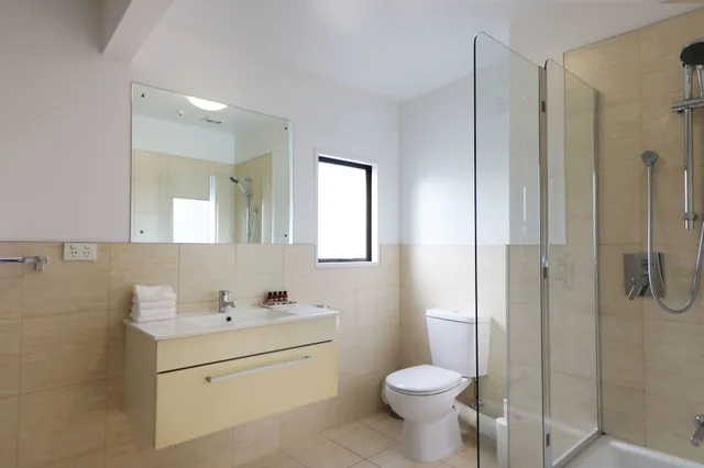 جناح بسرير فردي وسريرين كوين بغرفتي نوم، The Victoria Hotel Dunedin 7/9