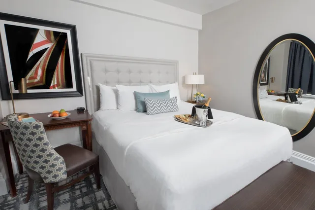 غرفة بسرير كوين، Viking Hotel 1/3