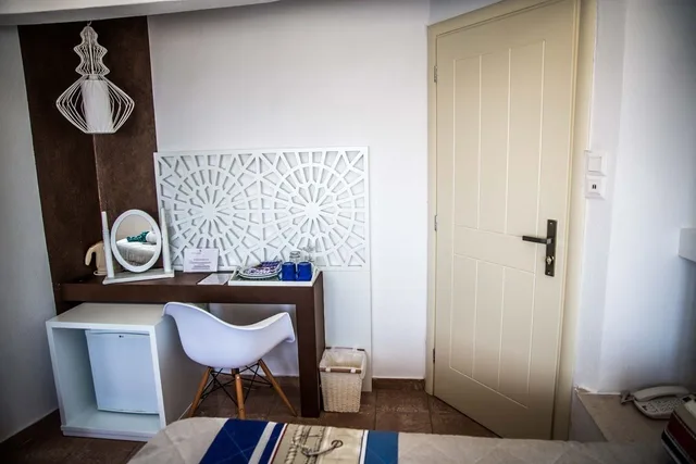 غرفة قياسية بسرير مزدوج بإطلالة على المدينة، Villa Ilias 9/10