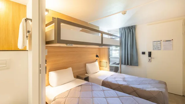Standard, Multiple Beds، PREMIERE CLASSE BIARRITZ 2/8