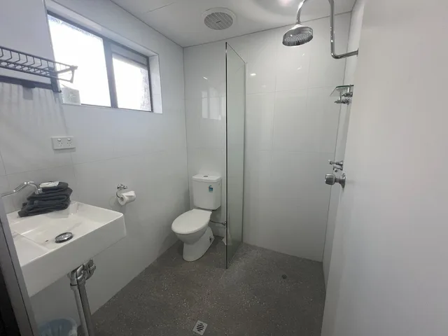 غرفة بسرير كينج، Abajaz Motor Inn 4/4