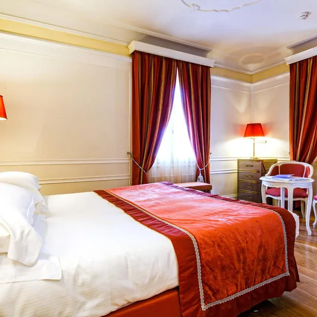 Deluxe, Double or Twin Bed, Grand Hotel Des Bains 2/10